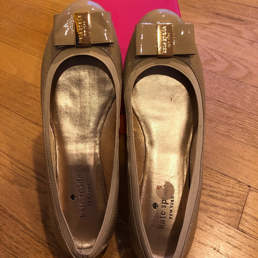Kate Spade tan flats